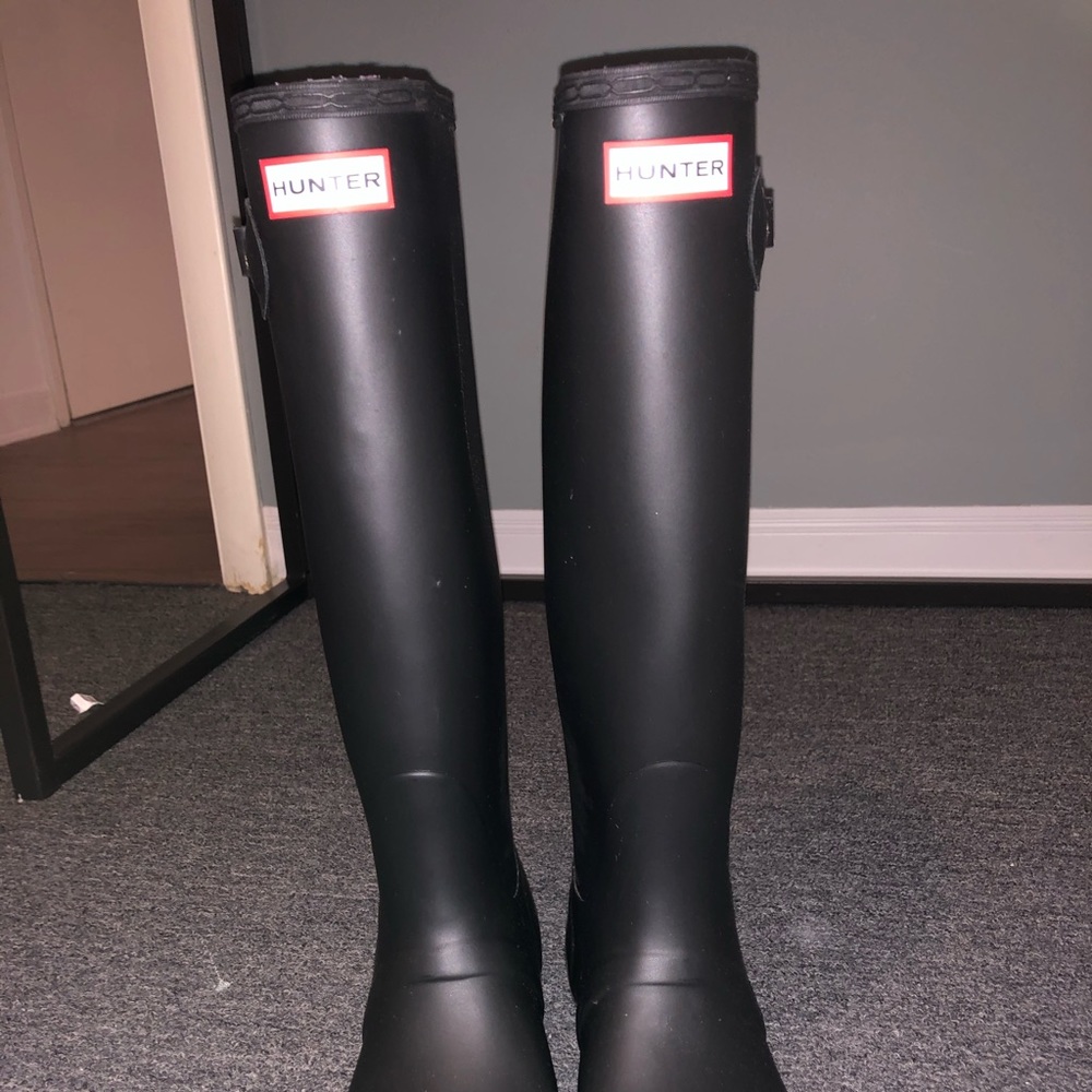 hunter rain boots tall